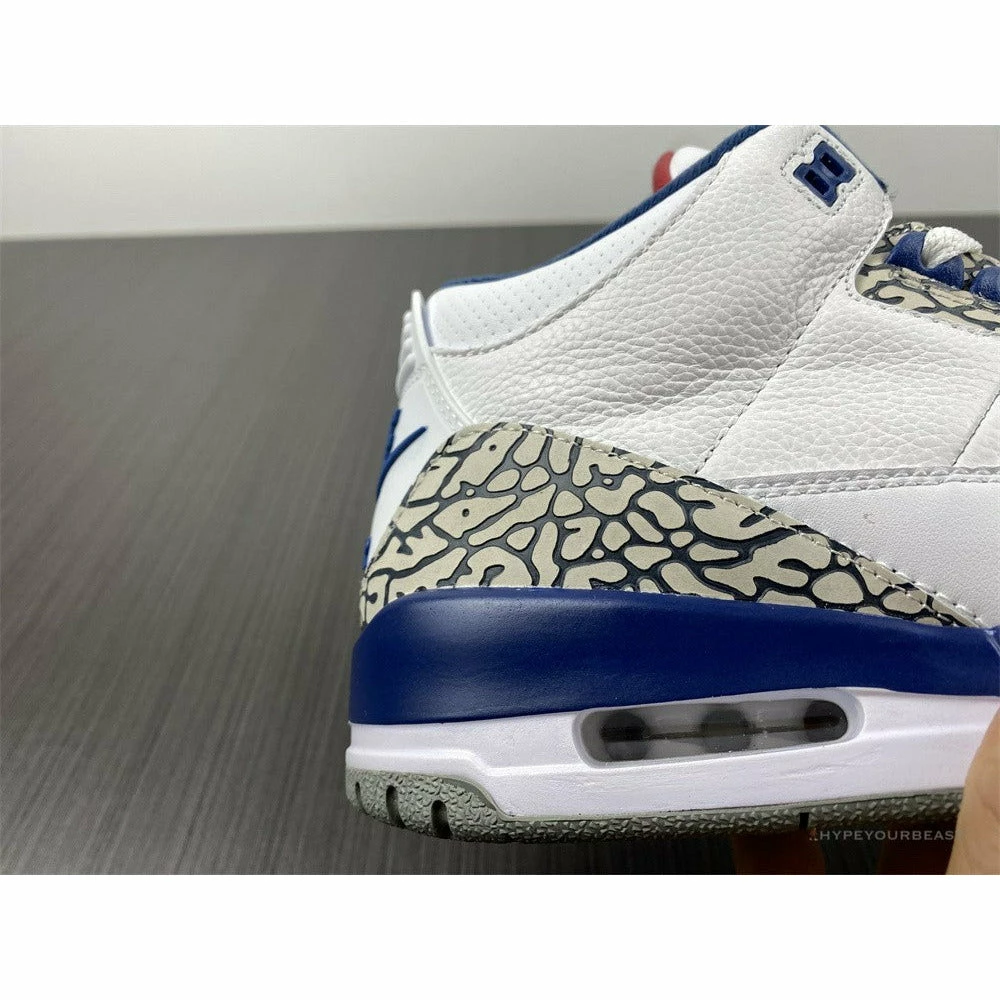 Air Jordan 3 Retro OG ‘True Blue’