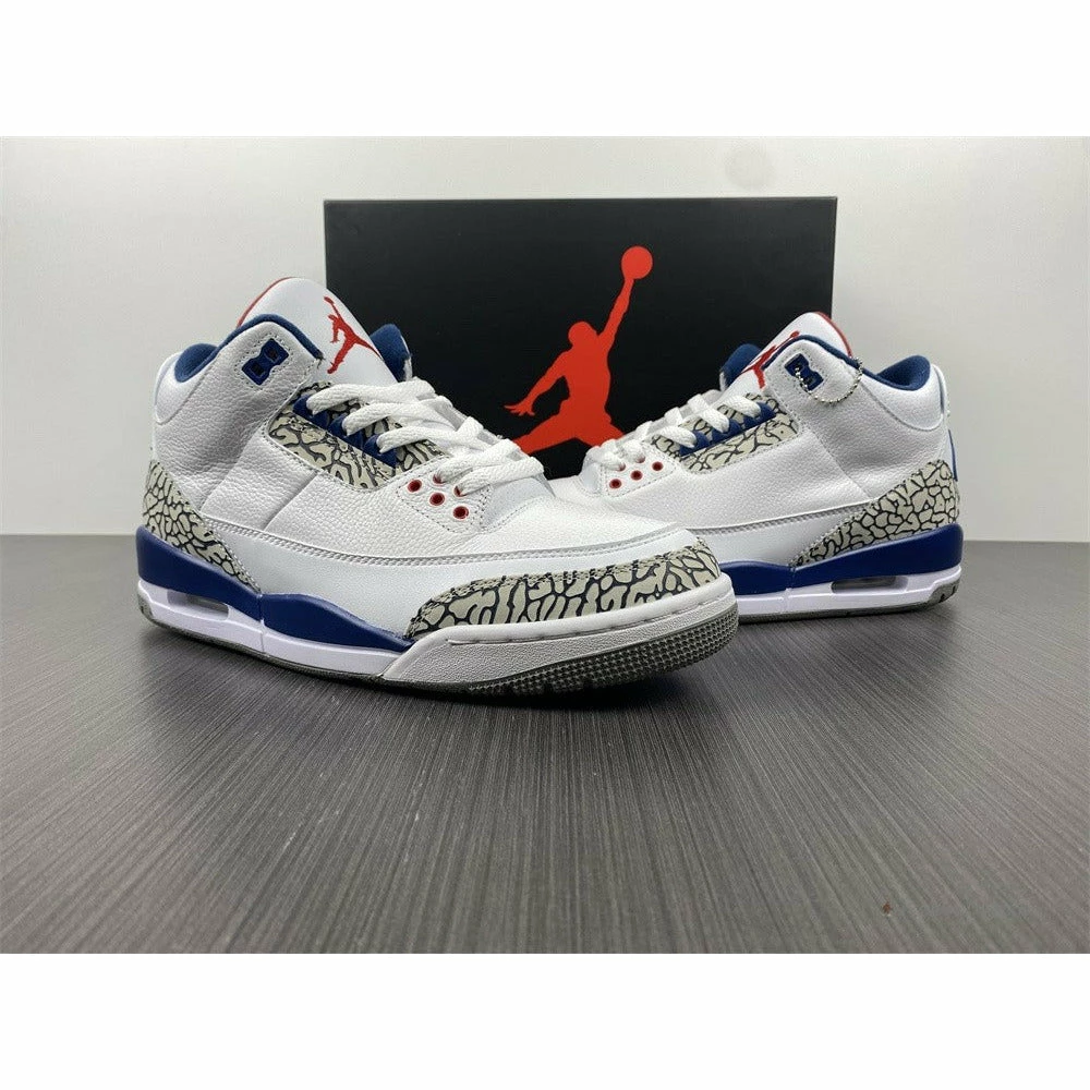 Air Jordan 3 Retro OG ‘True Blue’