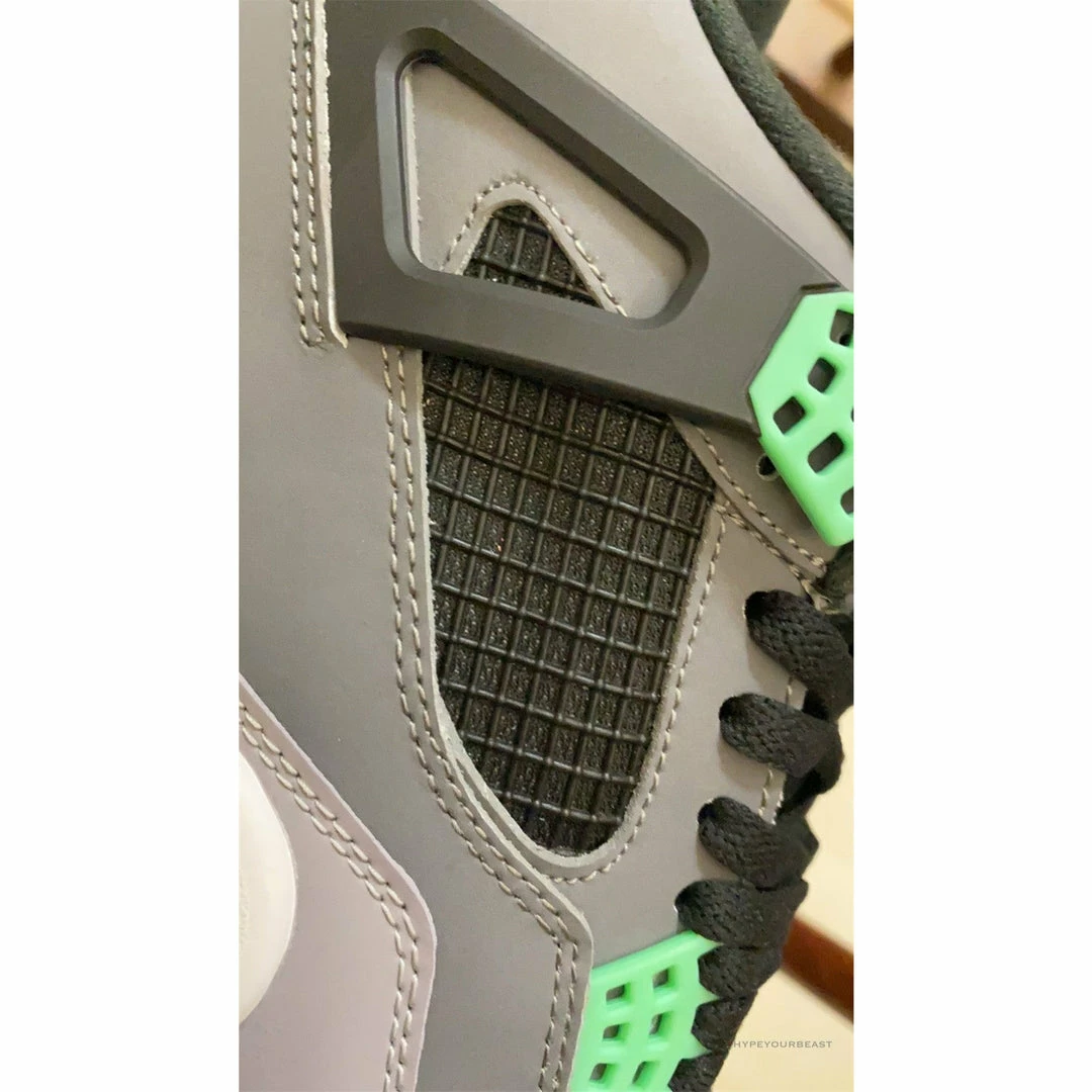 Air Jordan 4 Retro ‘Green Glow’