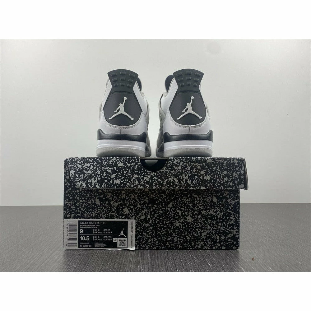Air Jordan 4 Retro ‘Military Black’