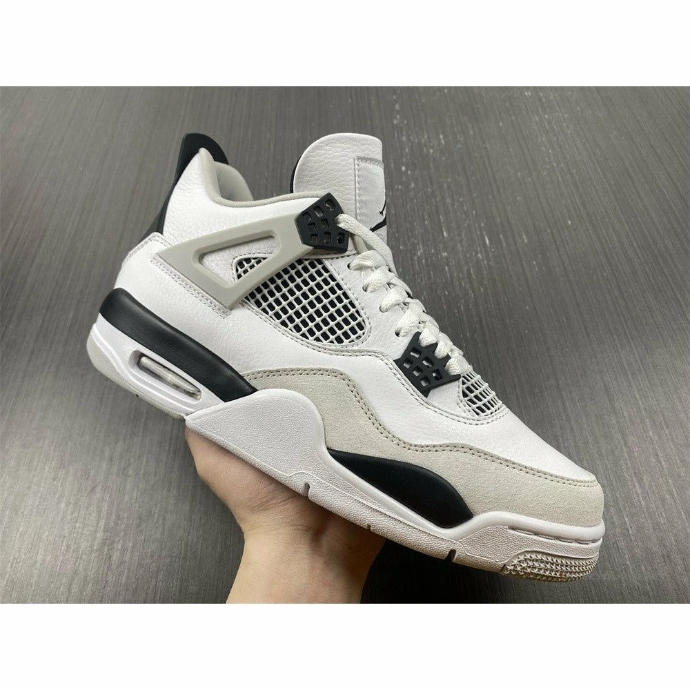 Air Jordan 4 Retro ‘Military Black’