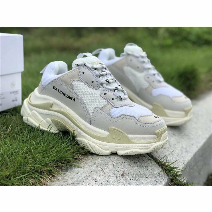 bcg triple s sneakers cream / white Ba*len*cia*ga