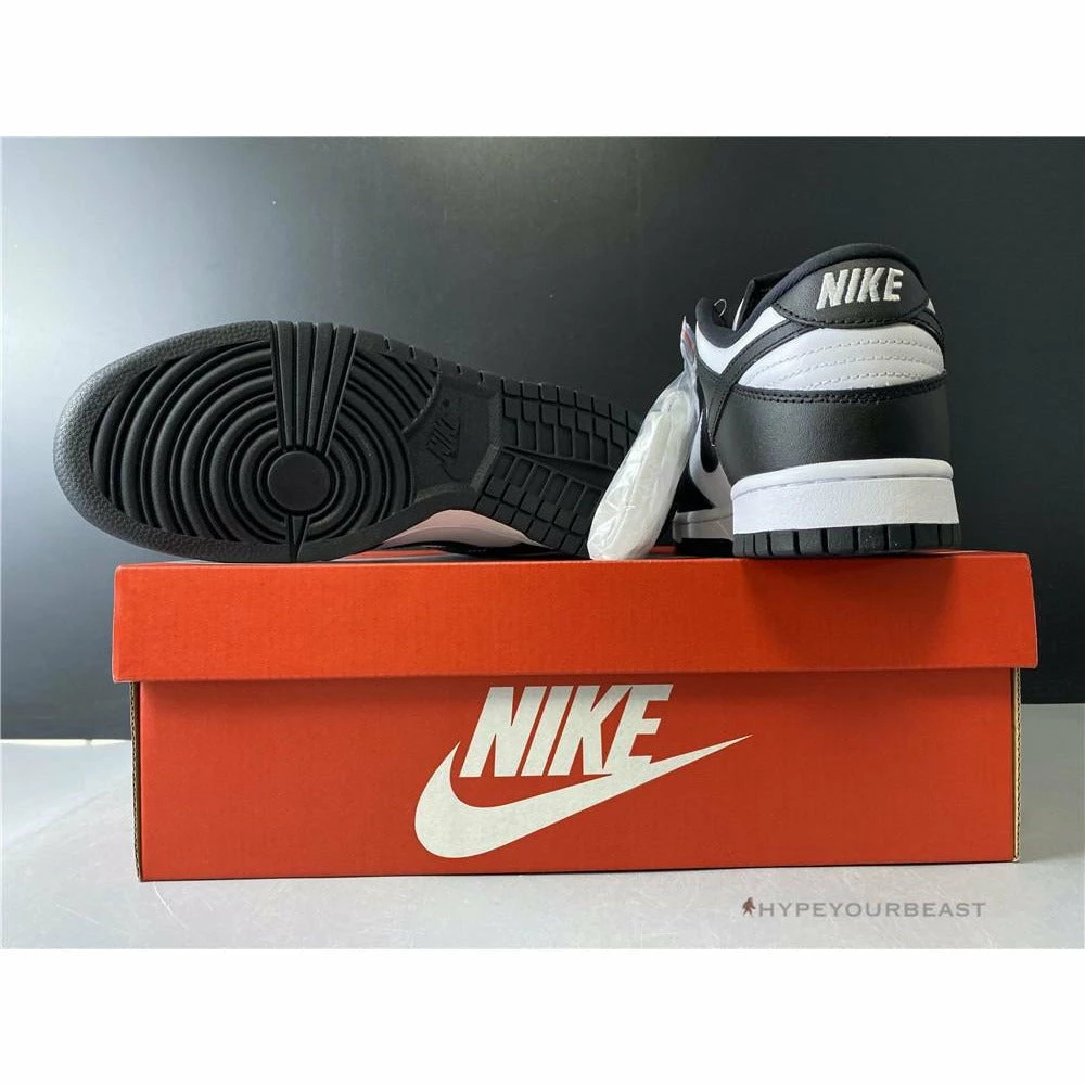 Nike SB Dunk Low ‘Black / White’