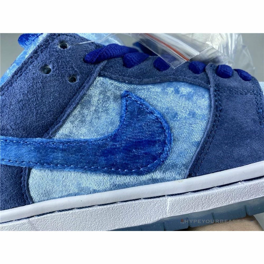 Nike SB Dunk Low ‘Stangelove Blue’