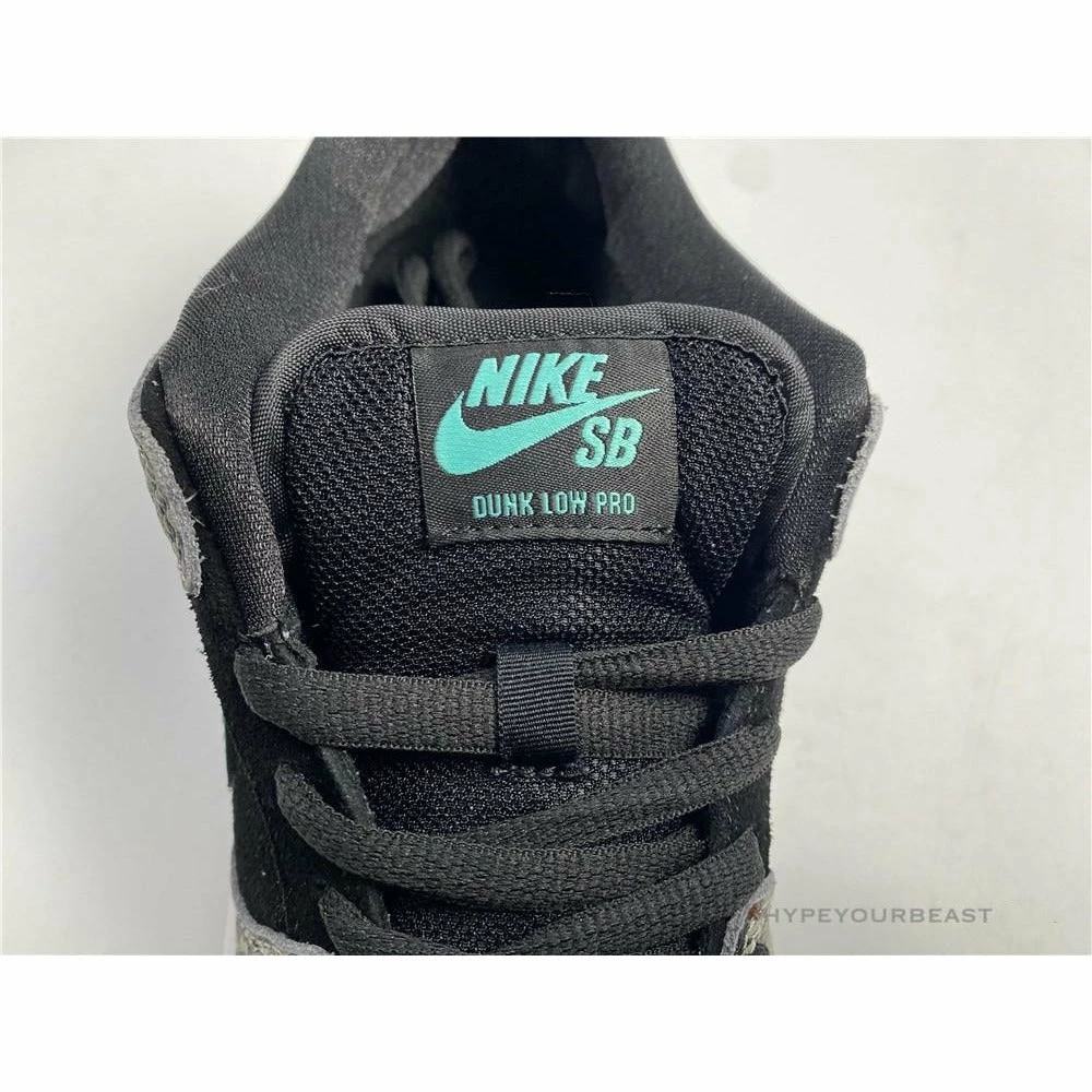 Nike SB Dunk Low Atmos Elephant