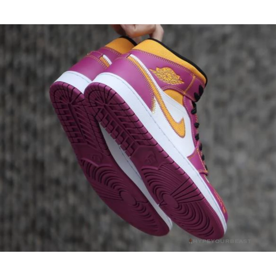 Air Jordan 1 Mid Dia De Los Muertos