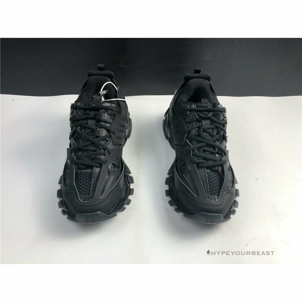 Ba*len*cia*ga track sneakers 3.0 black rubber sole