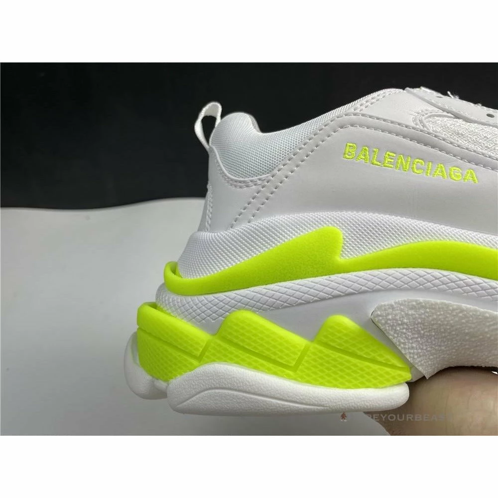 hypeyourbeast bcg triple s white neon yellow Ba*len*cia*ga triple s