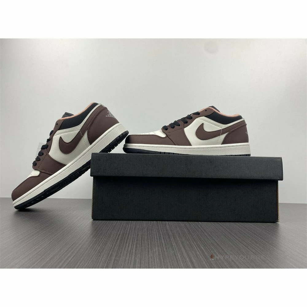 Air Jordan 1 Low ‘Mocha’