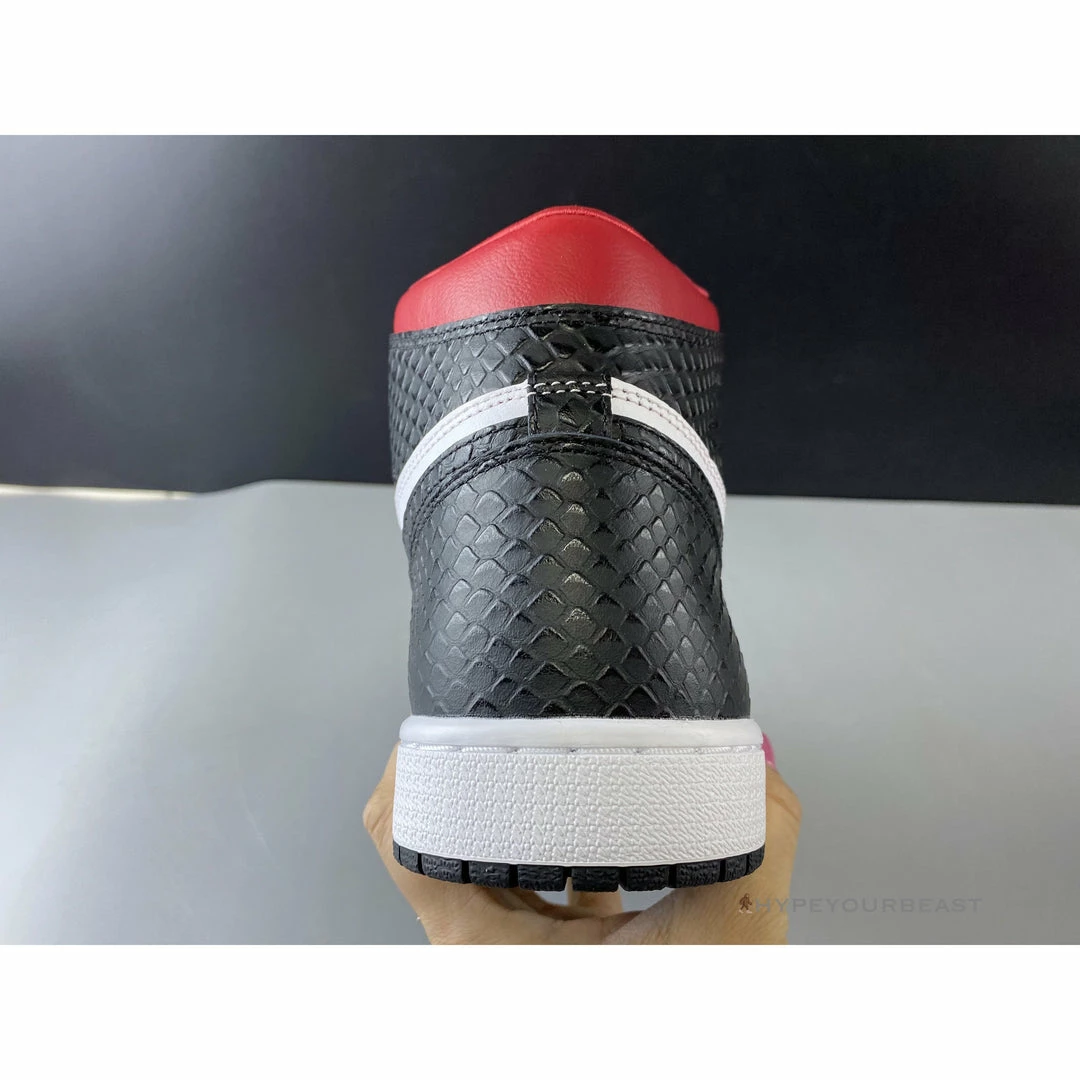 Air Jordan 1 Retro High Snake Chicago Satin