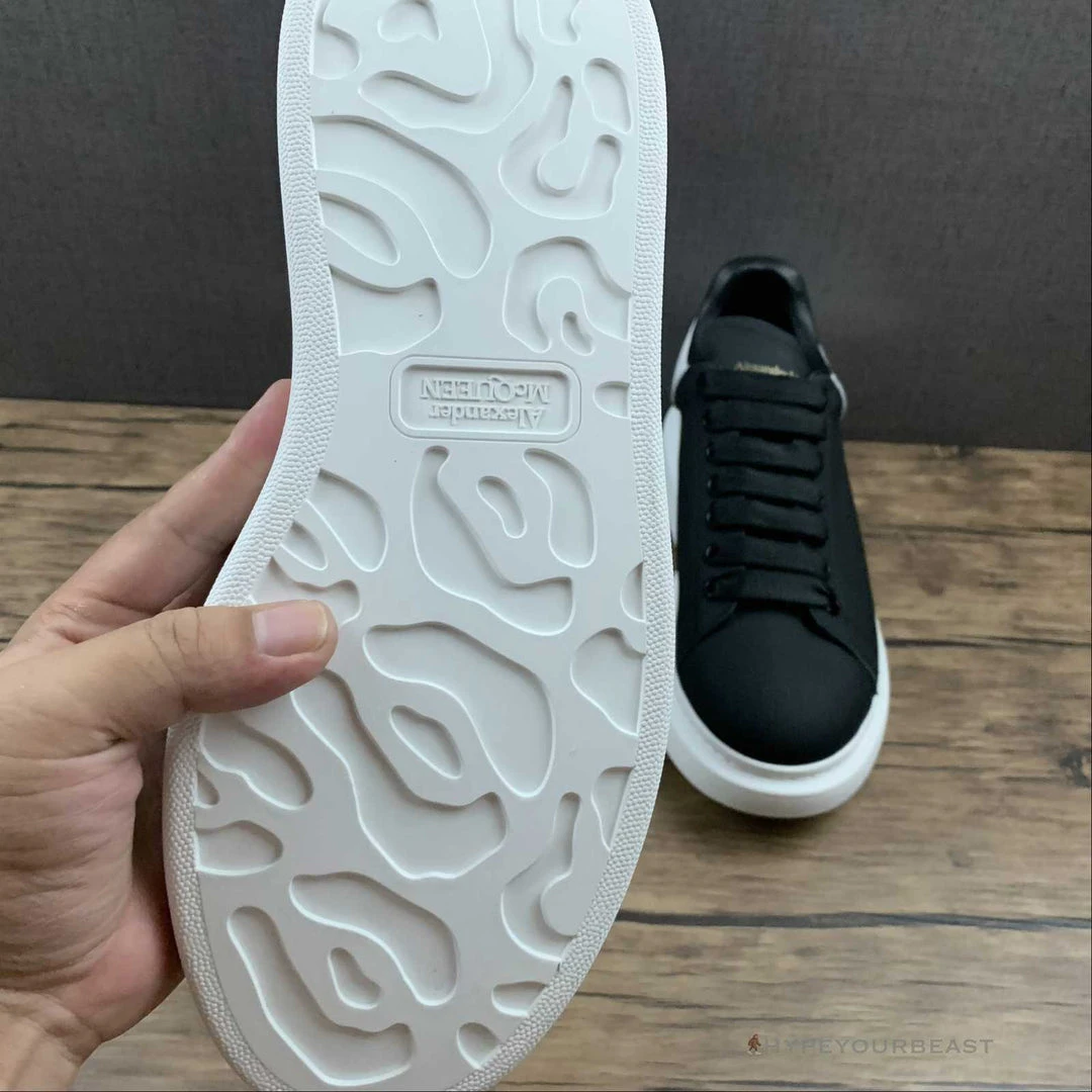 HypeYourBeast Alexander McQueen Black / Black / White A. Mcqueen
