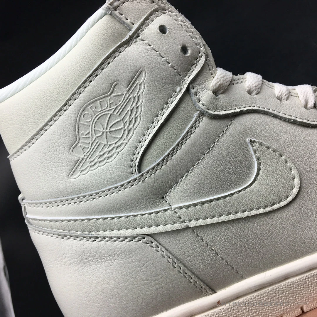 Air Jordan 1 Retro High OG ‘Sail’