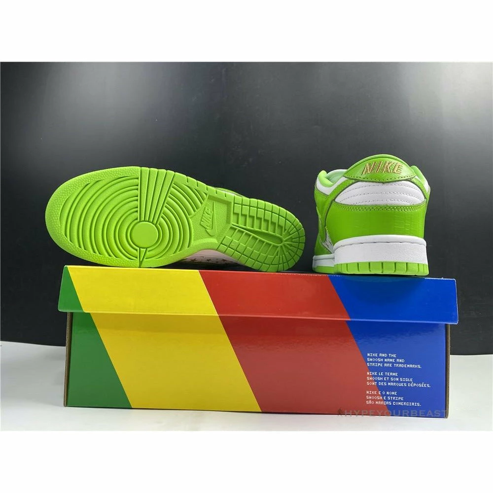nike sb dunk low S*p*e mean green