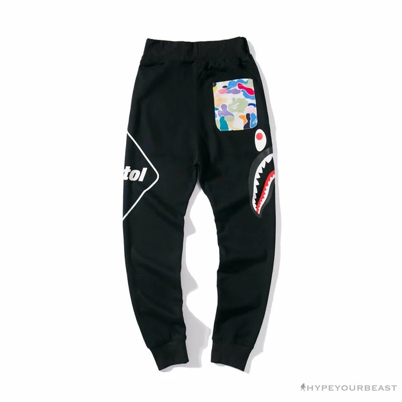 Clothes BAPE X FCRB Joint Color Pocket Shark Pants