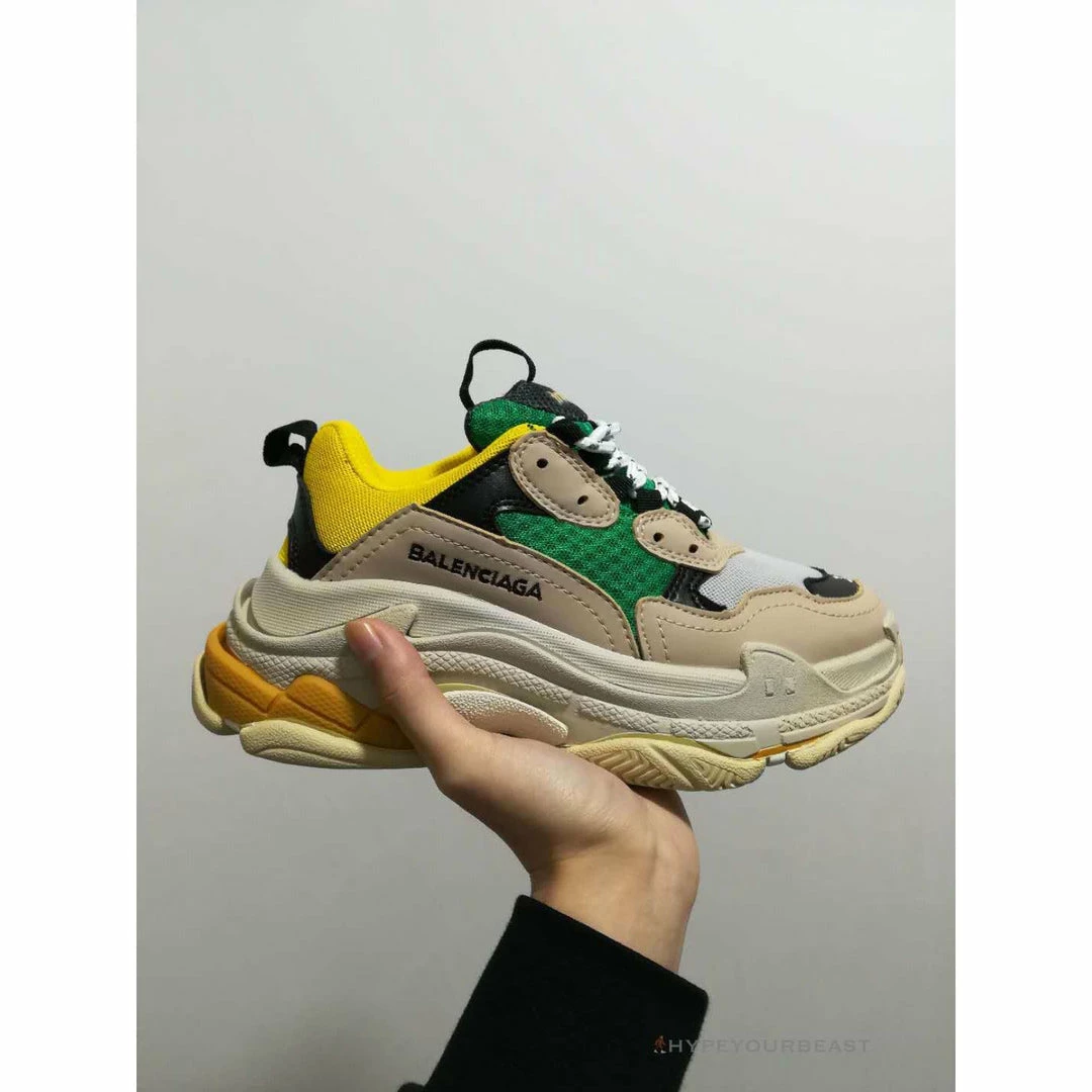 Ba*len*cia*ga bcg triple s yellow green