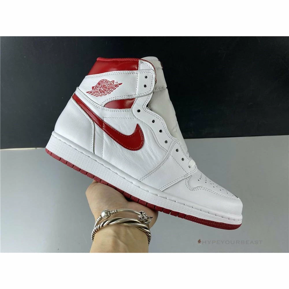 Air Jordan 1 Retro ‘Metallic Red’