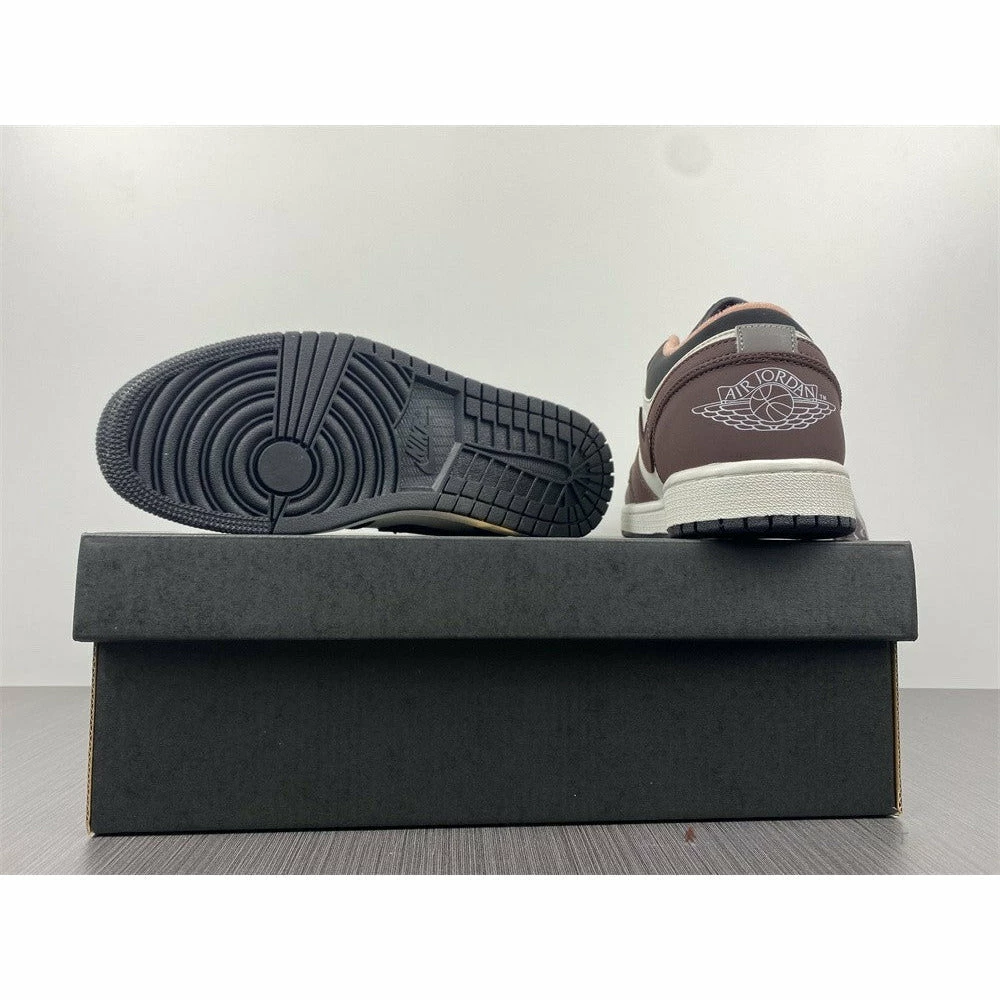 Air Jordan 1 Low ‘Mocha’
