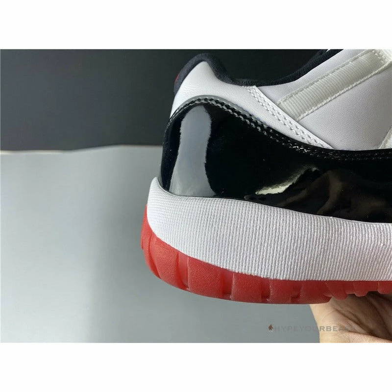 Air Jordan 11 Low ‘Concord Bred’