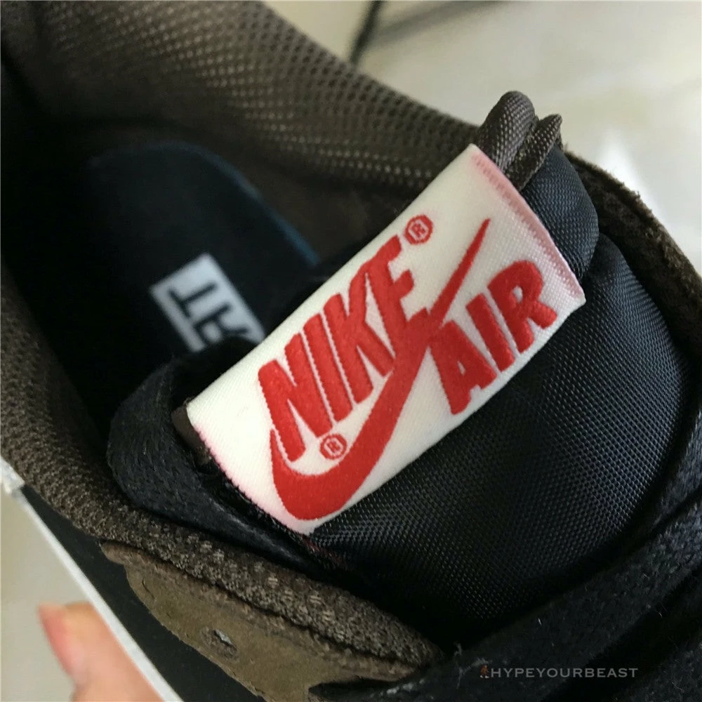 Travis Scott X Air Jordan 1 Low ‘Mocha’
