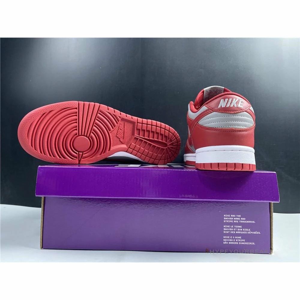 Nike Dunk SB Low ‘University Red’