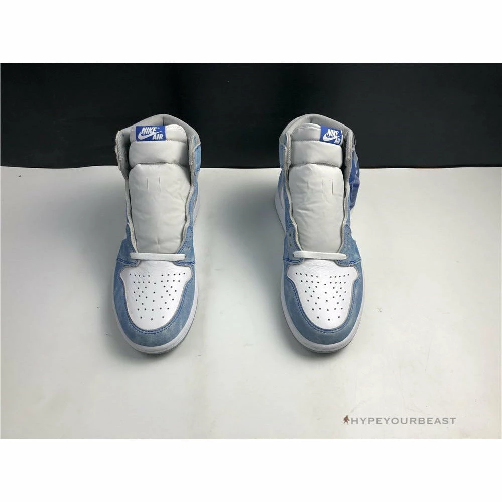 Air Jordan 1 High ‘Hyper Royal’