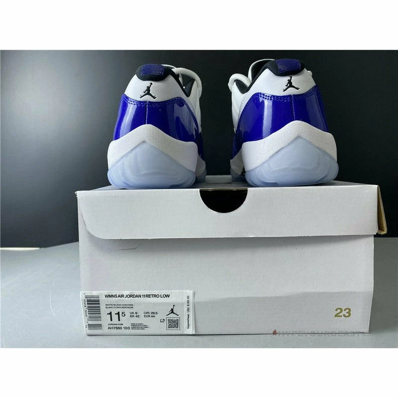 Air Jordan 11 Low ‘White / Concord’
