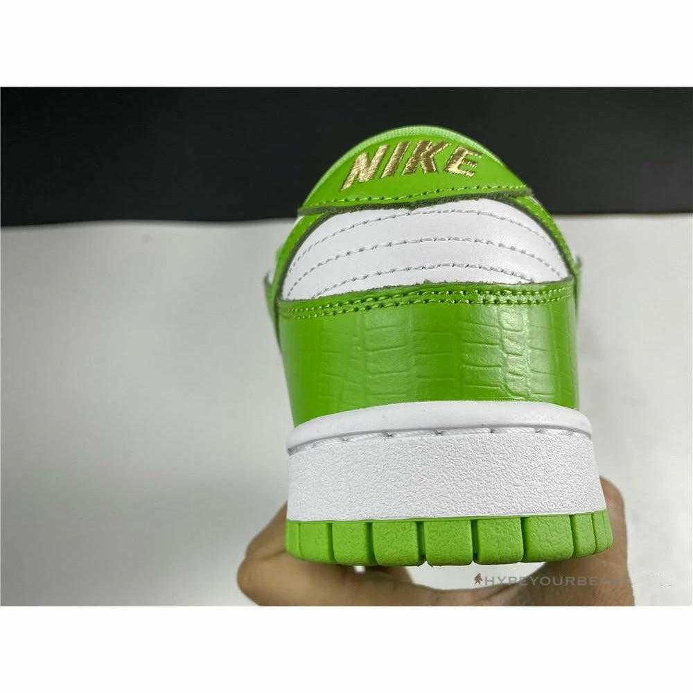 nike sb dunk low S*p*e mean green