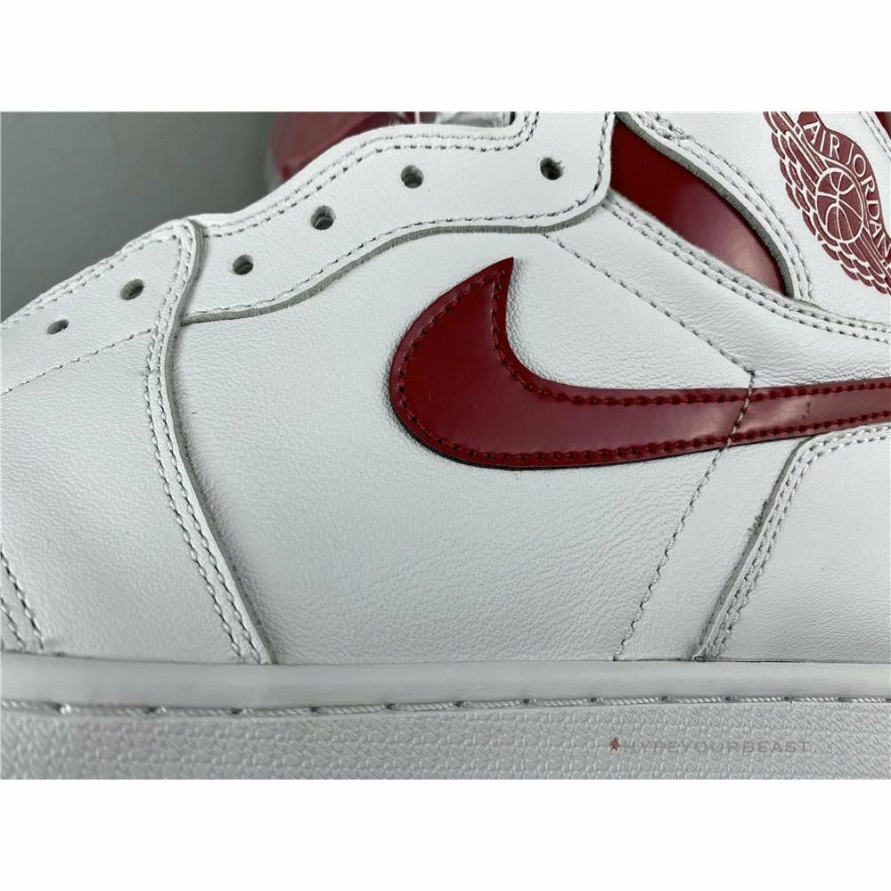 Air Jordan 1 Retro ‘Metallic Red’