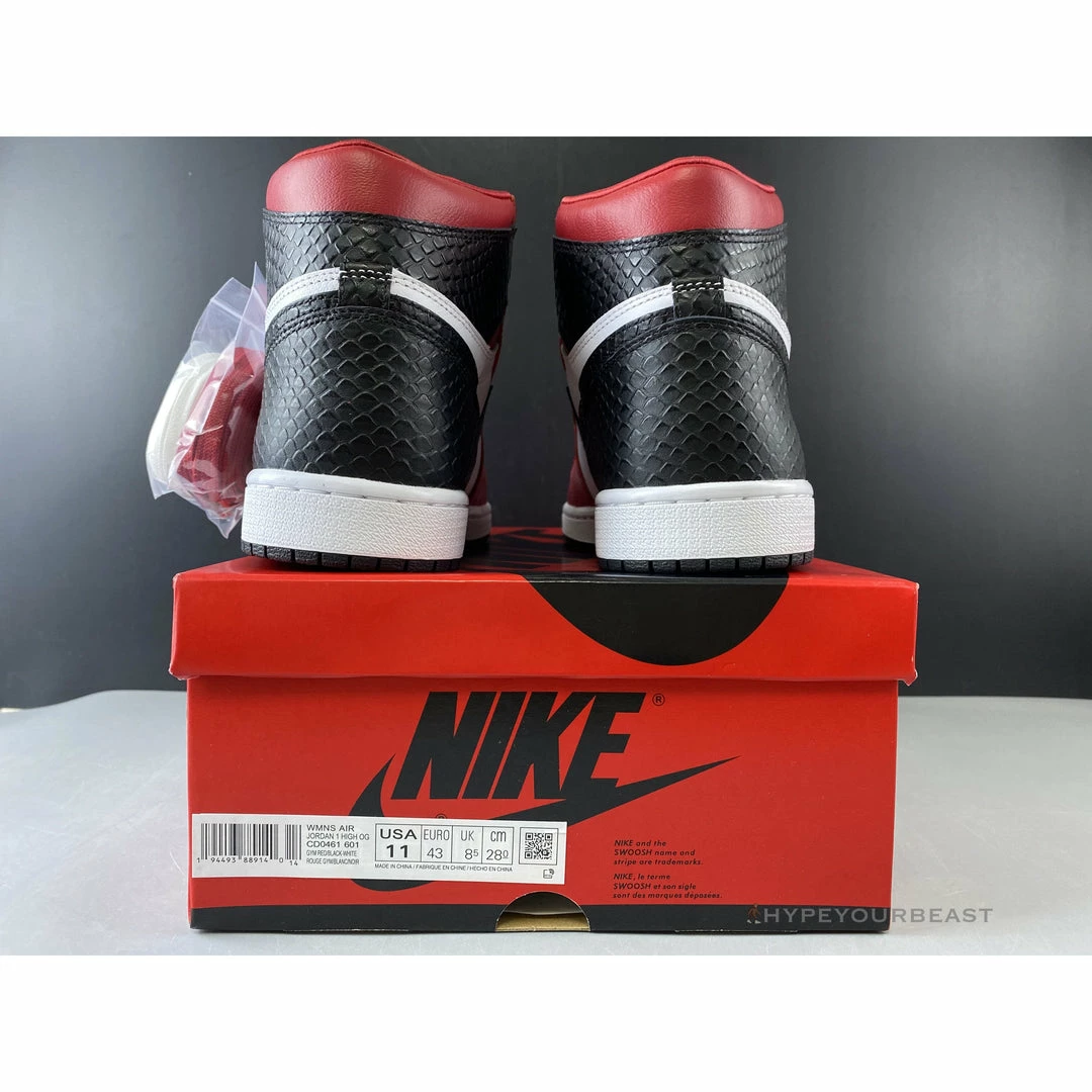 Air Jordan 1 Retro High Snake Chicago Satin