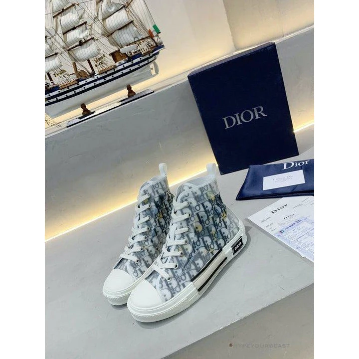 D*or high top b23 oblique