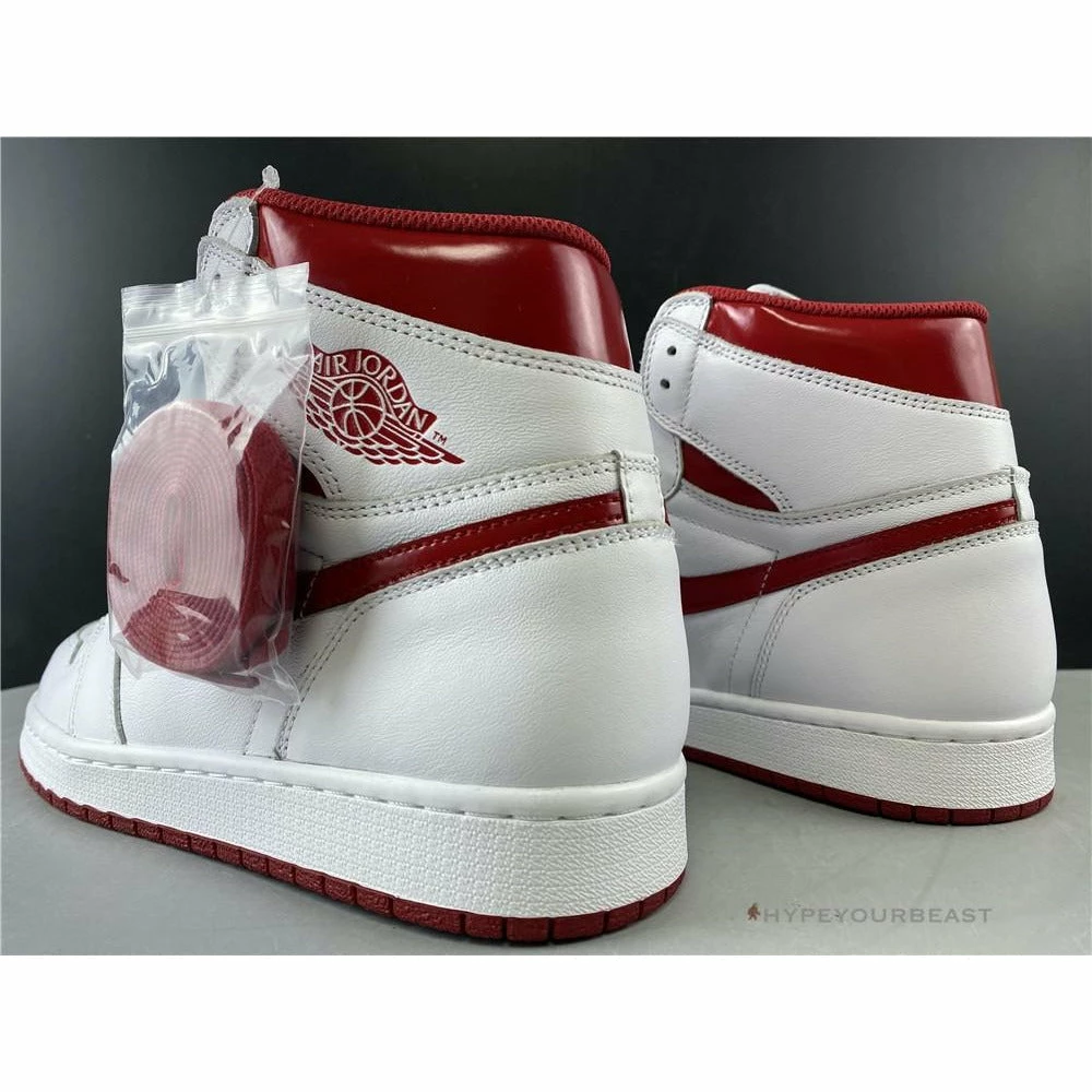 Air Jordan 1 Retro ‘Metallic Red’