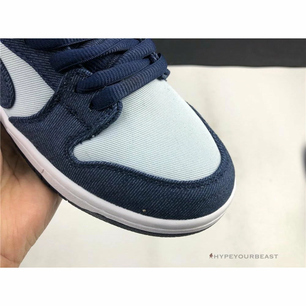 Nike SB Dunk Low Binary Blue