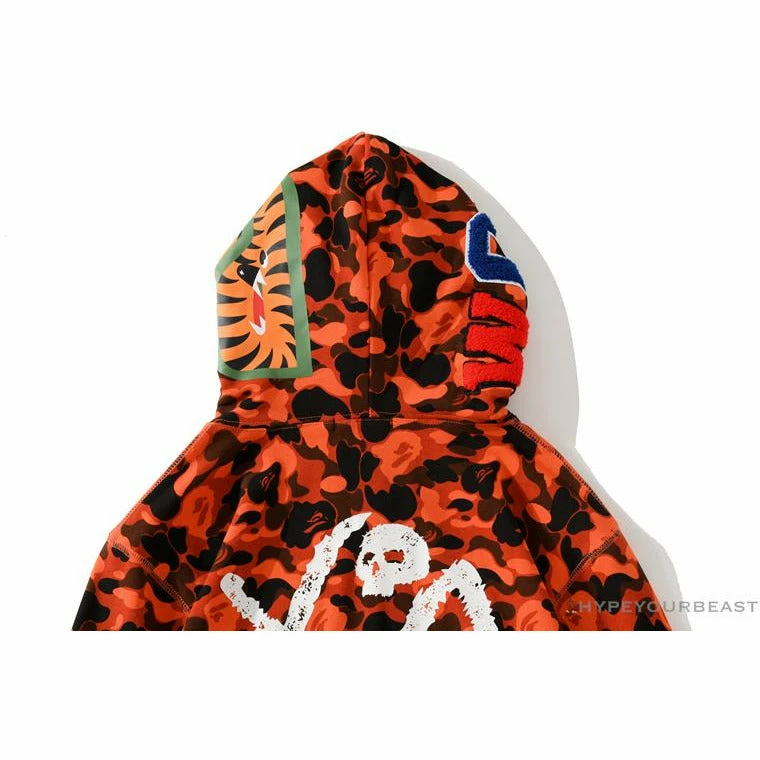 BAPE X XO Co-Branded Camouflage Hoodie ‘RED’