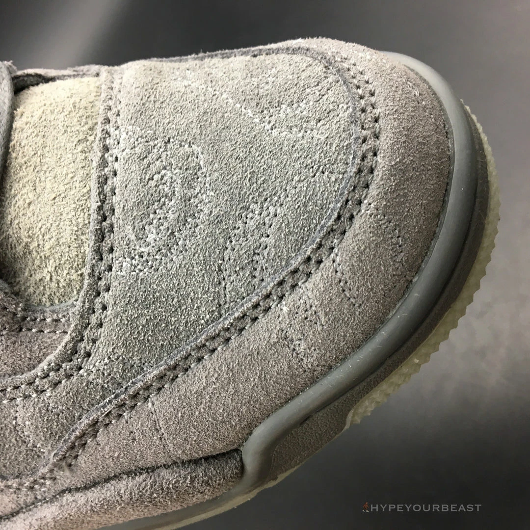 Jordan 4 X KAWS Gray