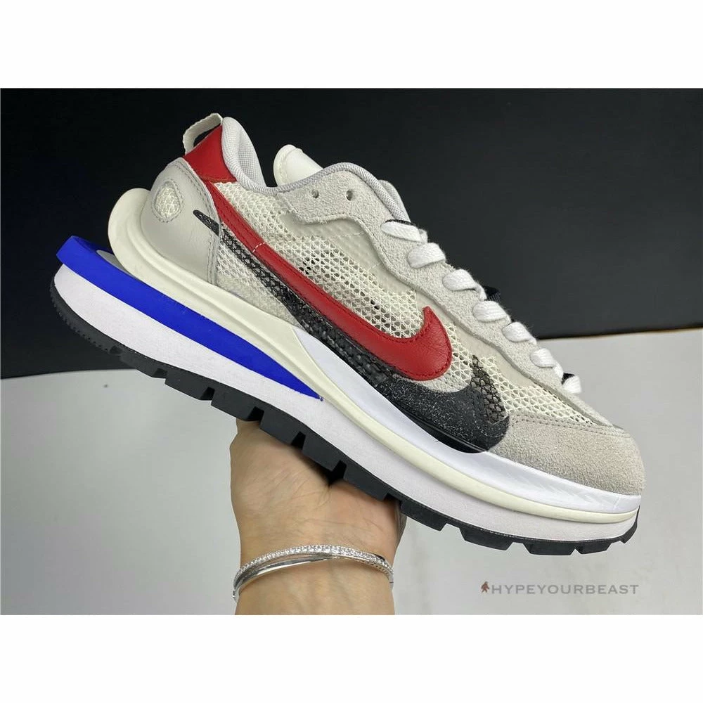 Sacai X Nike Pegasus Vaporfly White / Red