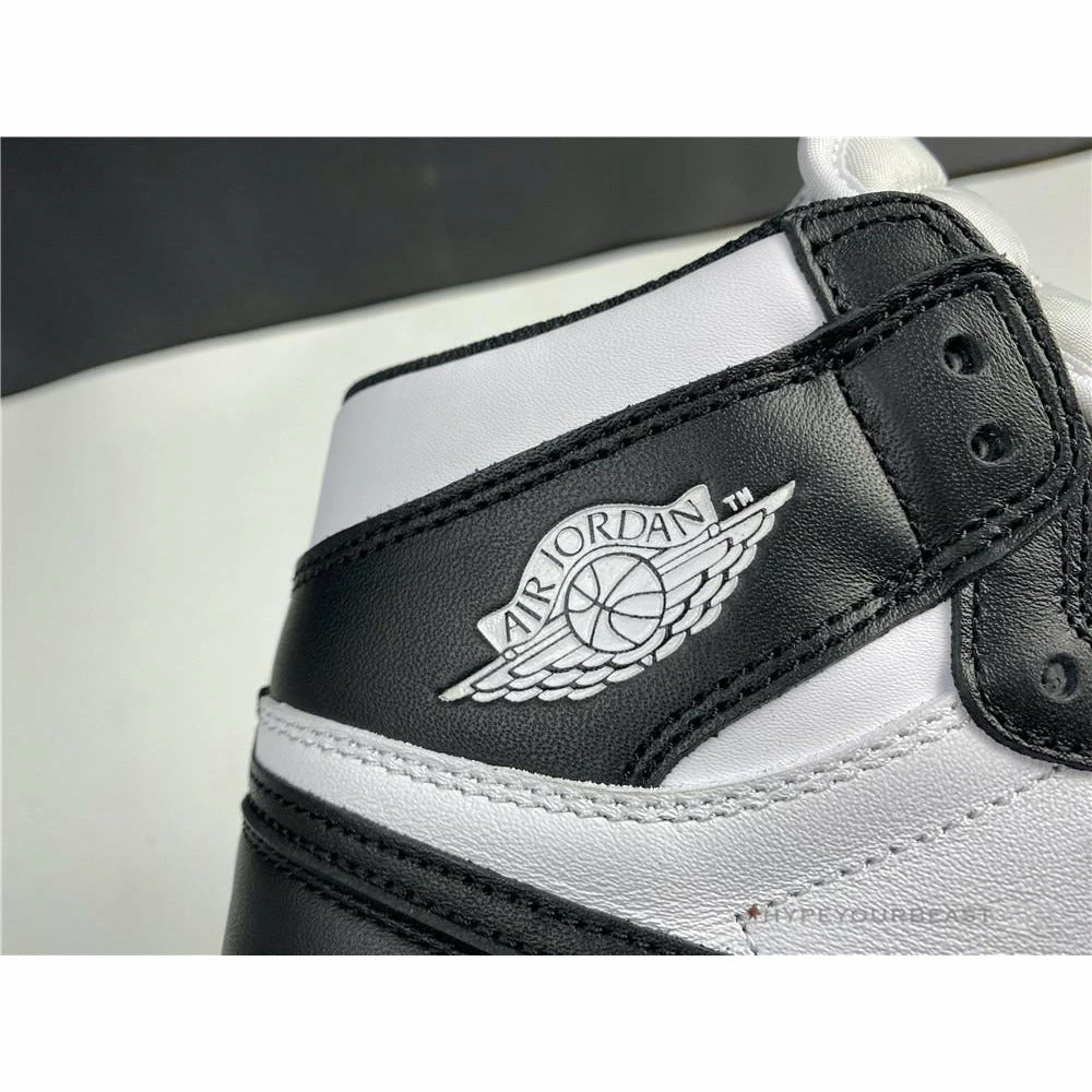 Air Jordan 1 Retro High OG ‘Black White’