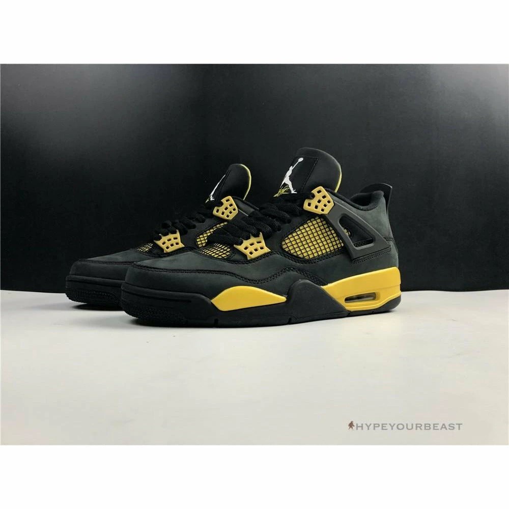 Air Jordan 4 ‘Thunder’