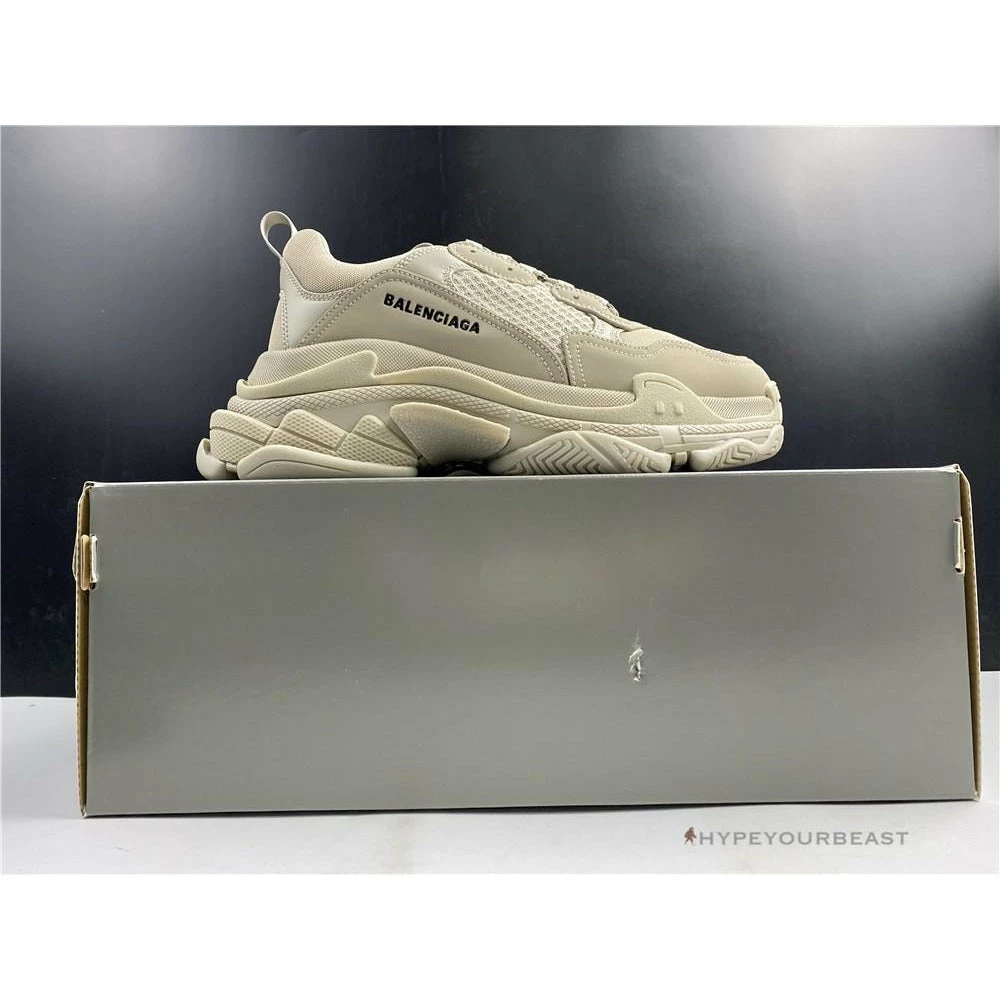 Ba*len*cia*ga triple s bcg triple s beige
